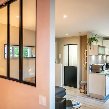 Le Chatelet- Parking Gratuit - Cosy Et Design - A 10 Mn De Geneve Annemasse Exterior photo