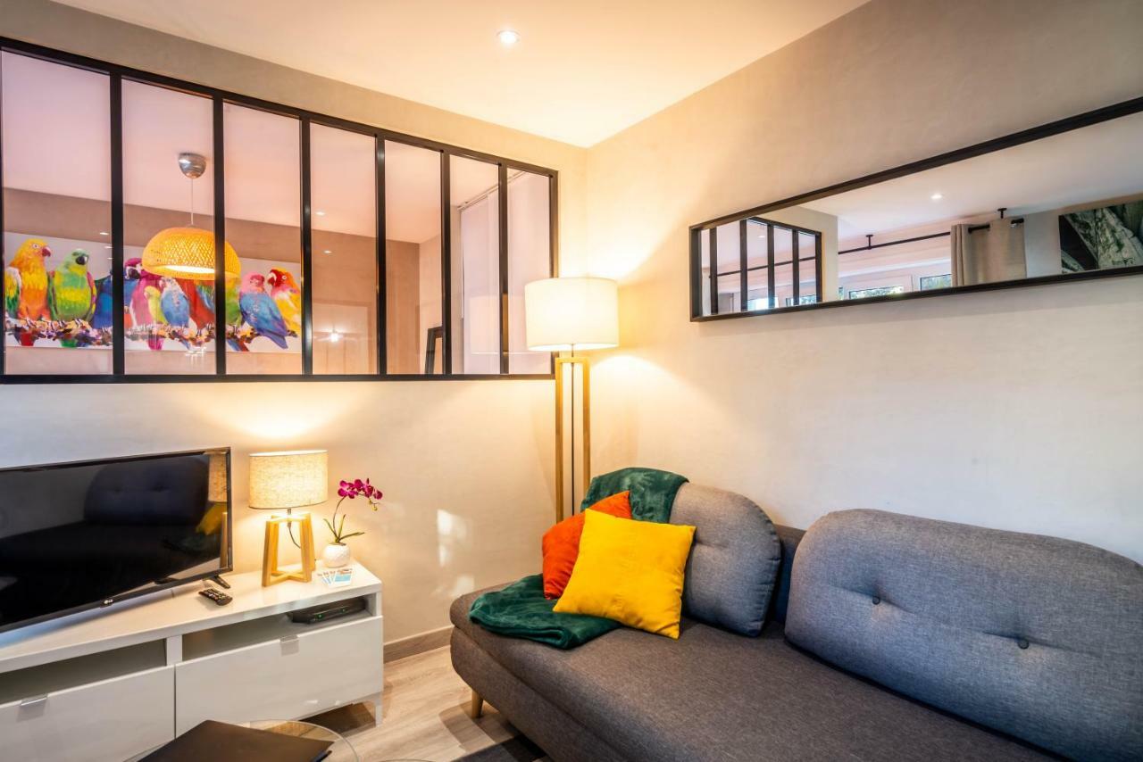 Apartment Le Chatelet- Parking Gratuit - Cosy Et Design - A 10 Mn De Geneve