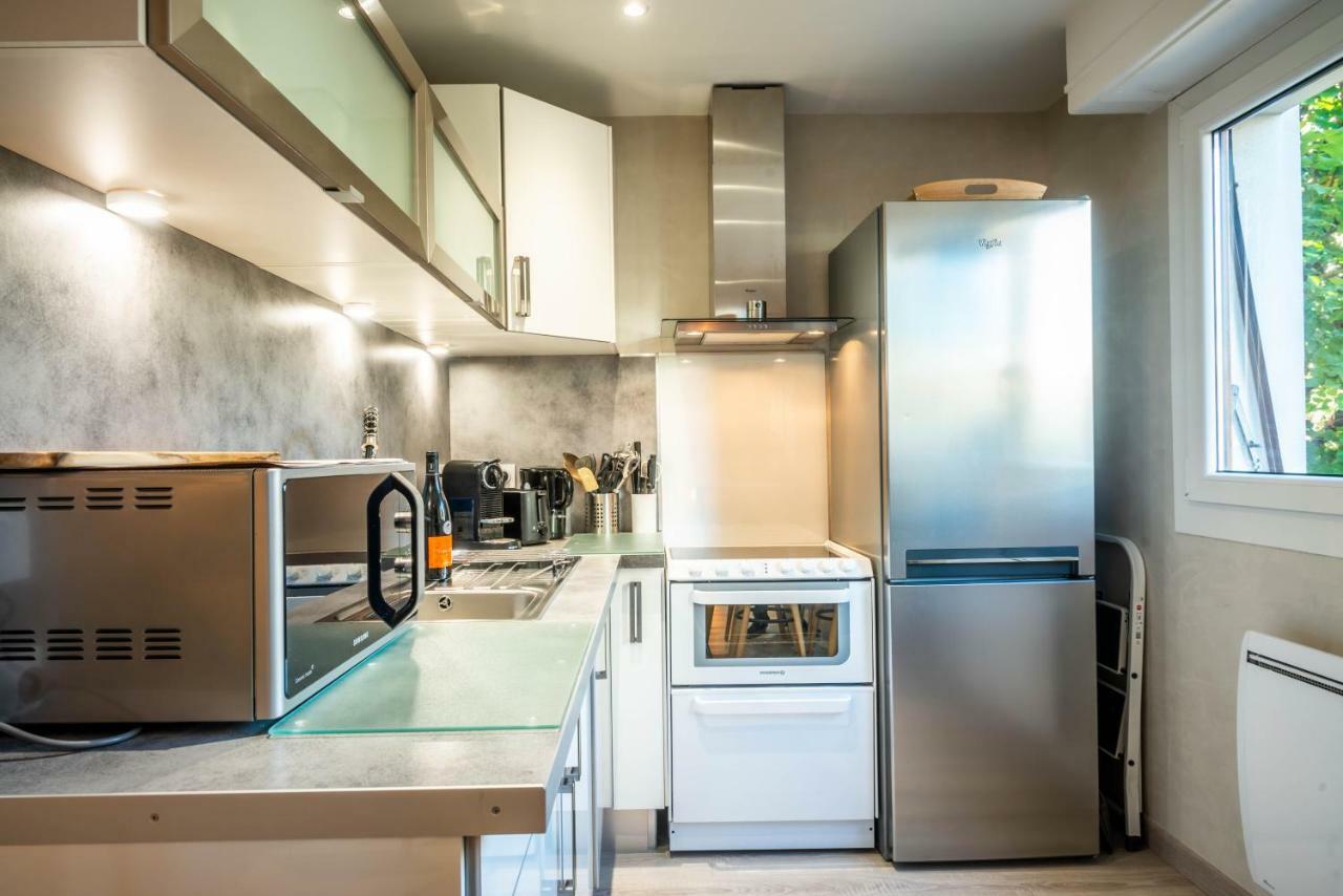 Le Chatelet- Parking Gratuit - Cosy Et Design - A 10 Mn De Geneve Apartment